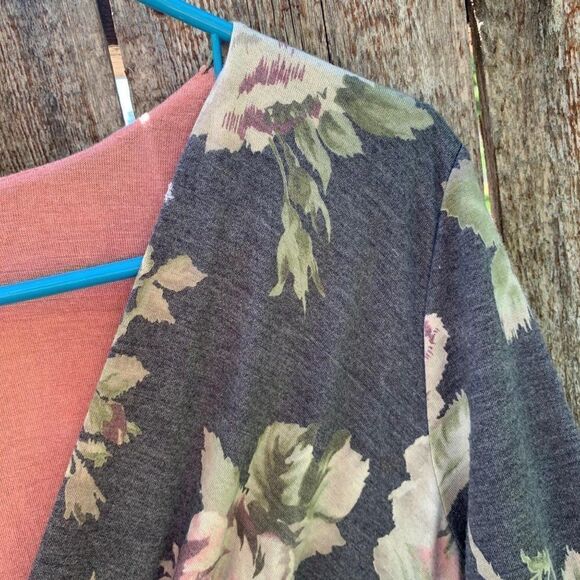 Mimi & Daphne dress crisscross front mid sleeve - Picture 4 of 7